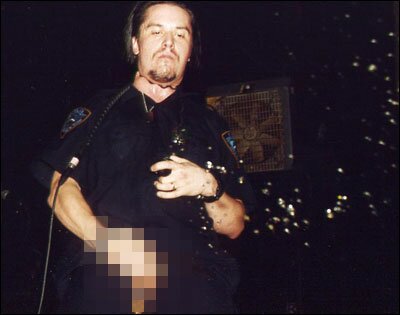 Hi, I'm a rock star dick pic